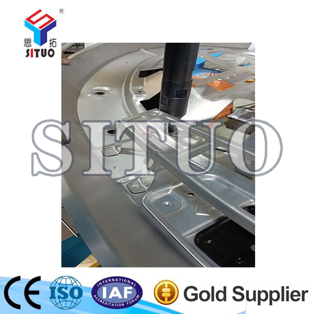 引擎蓋專用鉚接機